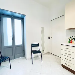 Appartamento In Navigli Heart, Milano