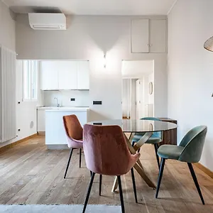 Appartamento Montello Livings, Exclusive Terrace And Skyline View, Milano