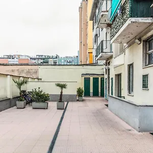 Appartamento Eden House Sansiro-duomo Netflix & Design, Milano